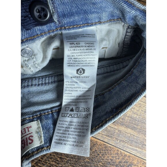 Levi’s Signature 7 Regular Cutoff Jean Shorts Blue Denim Frayed Hem - Picture 6 of 8